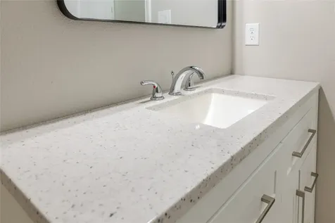 729 N Planters Street Emory TX 75440