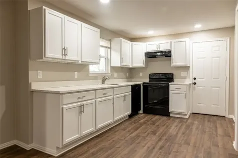 729 N Planters Street Emory TX 75440