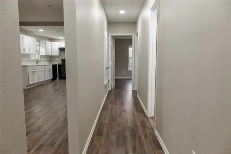 729 N Planters Street Emory TX 75440