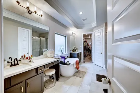 5006 Albany Shores Lane Fulshear TX 77441