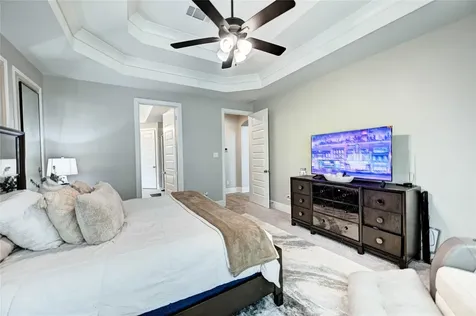 5006 Albany Shores Lane Fulshear TX 77441