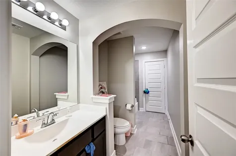 5006 Albany Shores Lane Fulshear TX 77441