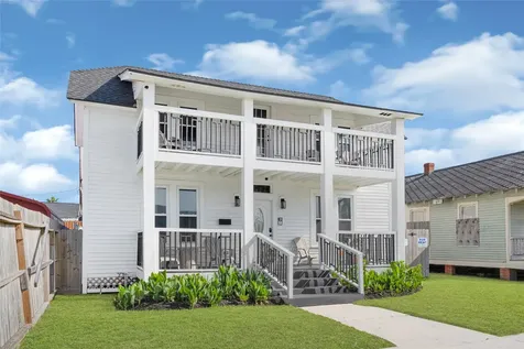 3624 Avenue S 1/2 Galveston TX 77550