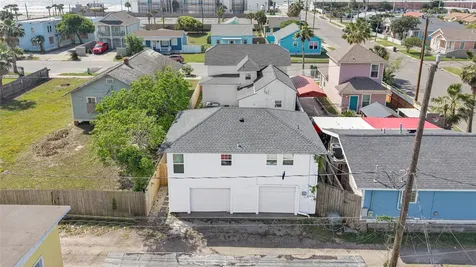 3624 Avenue S 1/2 Galveston TX 77550