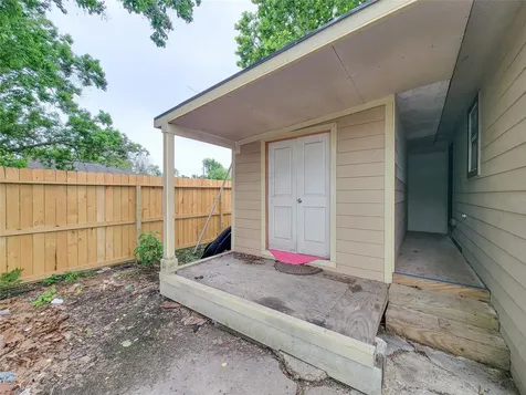6807 Foster Street B Houston TX 77021