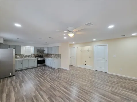 6807 Foster Street B Houston TX 77021