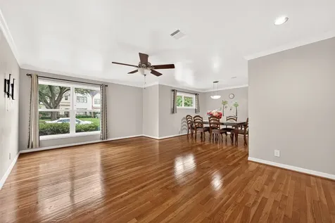 5526 Edith Street Houston TX 77081