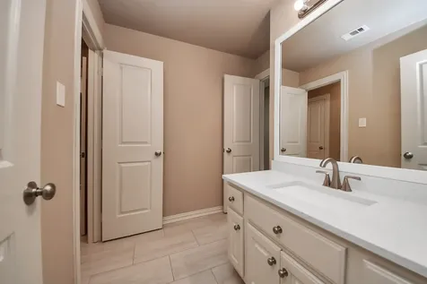 14454 Summerleaf Lane Houston TX 77077