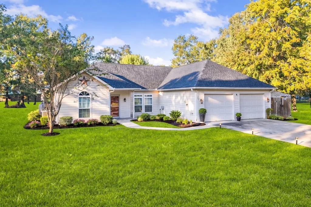 285 Lariat Lane Livingston TX 77351