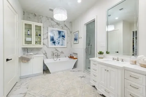 1003 Wakefield Drive Houston TX 77018