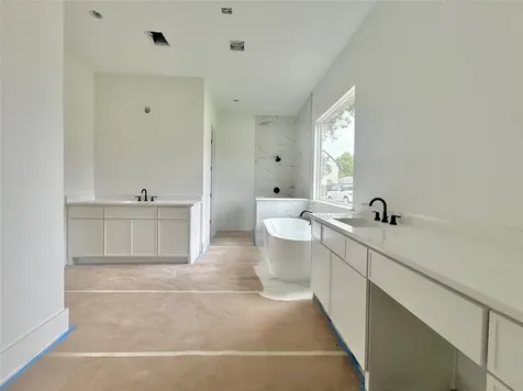 8033 Ridgeview Drive Houston TX 77055
