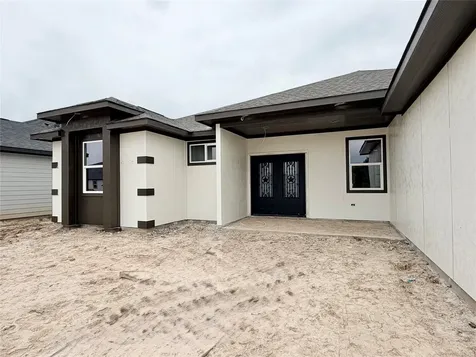 1215 Road 5203 Cleveland TX 77327