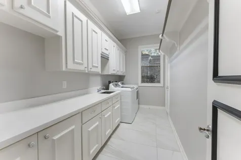 2727 S Southern Oaks Drive Houston TX 77068