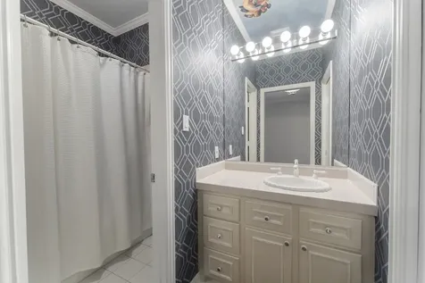 2727 S Southern Oaks Drive Houston TX 77068