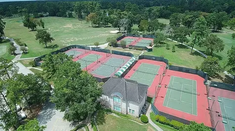 2727 S Southern Oaks Drive Houston TX 77068