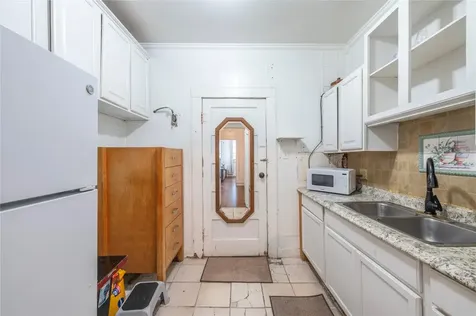 1217 54th Street Galveston TX 77551