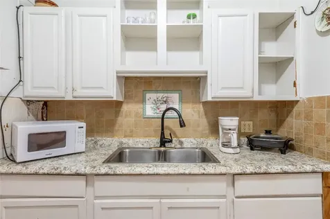 1217 54th Street Galveston TX 77551
