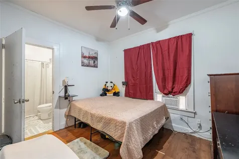 1217 54th Street Galveston TX 77551