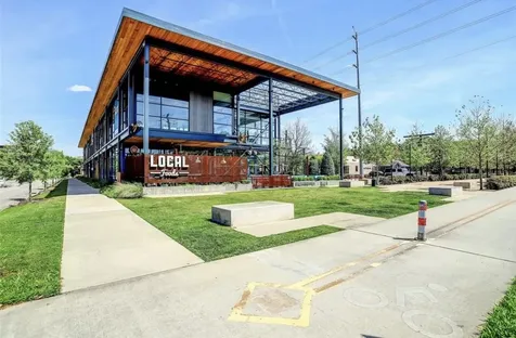 110 E 28th Street Houston TX 77008