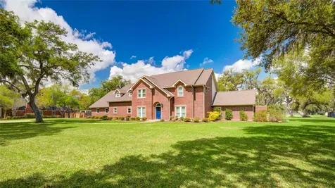 212 Teakwood Street Lake Jackson TX 77566