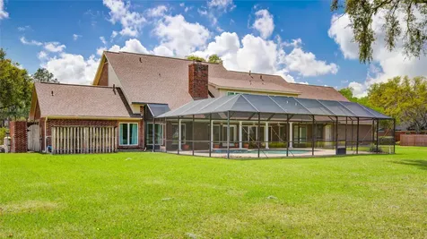 212 Teakwood Street Lake Jackson TX 77566