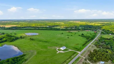 2301 Private Road 1179 Celeste TX 75423