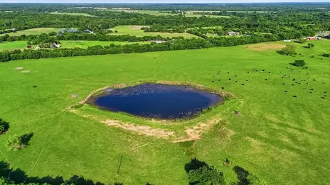 2301 Private Road 1179 Celeste TX 75423