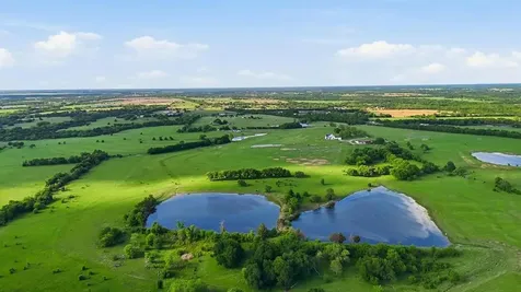 2301 Private Road 1179 Celeste TX 75423