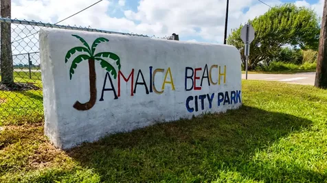 16710 Tahiti Way Jamaica Beach TX 77554