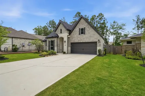 112 Pineview Cove Court Montgomery TX 77316