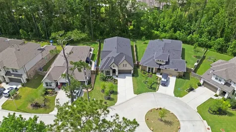 112 Pineview Cove Court Montgomery TX 77316