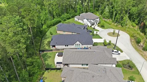 112 Pineview Cove Court Montgomery TX 77316