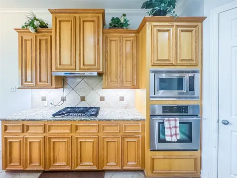2305 Delta Bridge Drive Pearland TX 77584