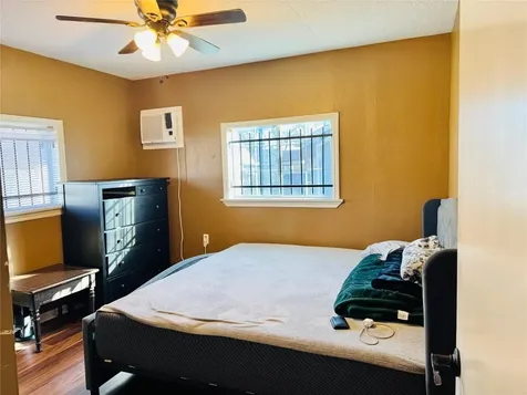 3414 Cochran Street Houston TX 77009