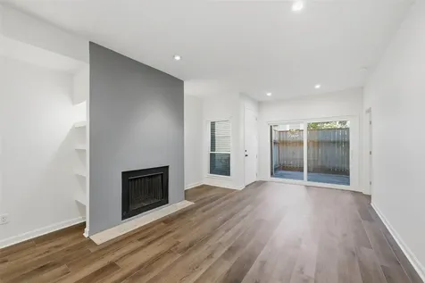 2100 Tanglewilde Street 625 Houston TX 77063