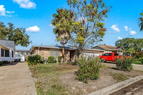5206 Avenue P 1/2 Galveston TX 77551