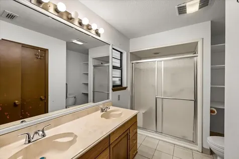 5206 Avenue P 1/2 Galveston TX 77551