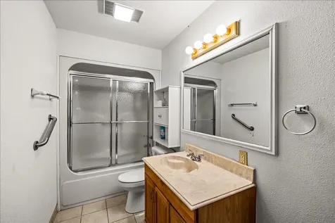 5206 Avenue P 1/2 Galveston TX 77551
