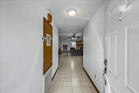 5206 Avenue P 1/2 Galveston TX 77551