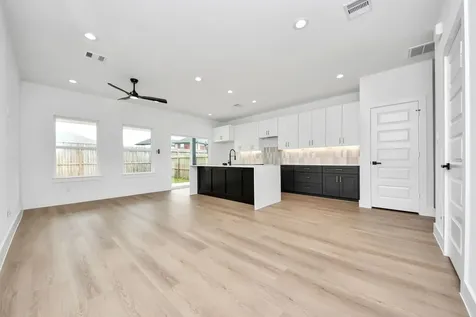 8314 Prairie View Drive Houston TX 77088