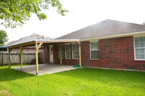 10011 NW Park Place Drive Houston TX 77086