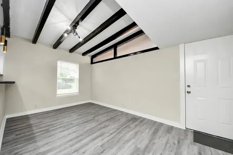 2626 Knotty Oaks Trail Houston TX 77045