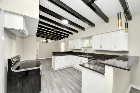 2626 Knotty Oaks Trail Houston TX 77045