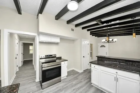 2626 Knotty Oaks Trail Houston TX 77045