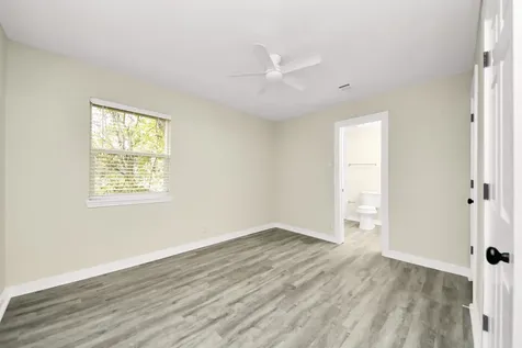 2626 Knotty Oaks Trail Houston TX 77045