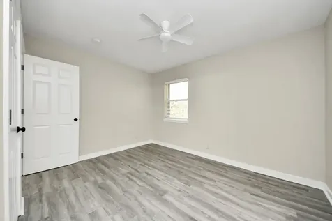 2626 Knotty Oaks Trail Houston TX 77045