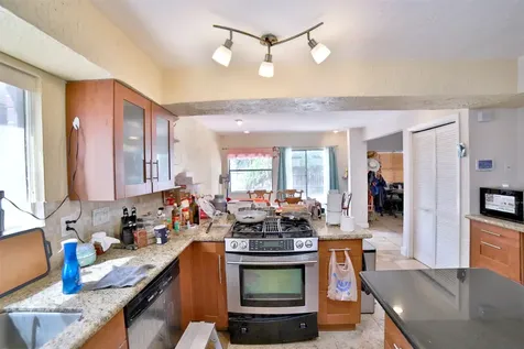 10318 Piping Rock Lane Houston TX 77042