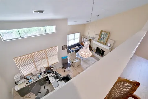 10318 Piping Rock Lane Houston TX 77042