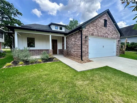 3490 Country Club Boulevard Montgomery TX 77356