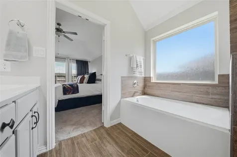 9218 Regan Way Mont Belvieu TX 77523